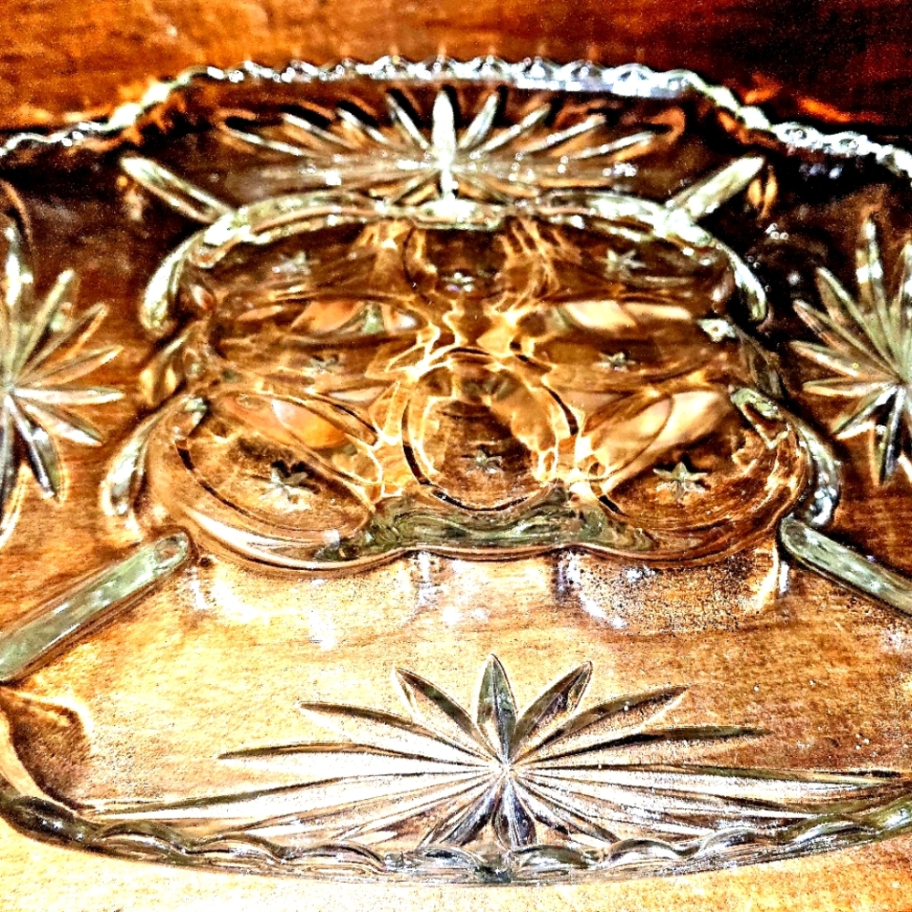 ANCHOR HOCKING Mid Century Atomic Starburst Pattern Deviled Egg Relish Tray